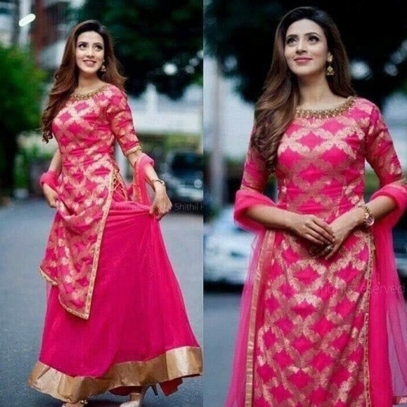 Suit - Picture 2 of 2